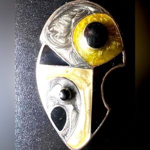 Abstract art vintage onyx and enamel pin brooch